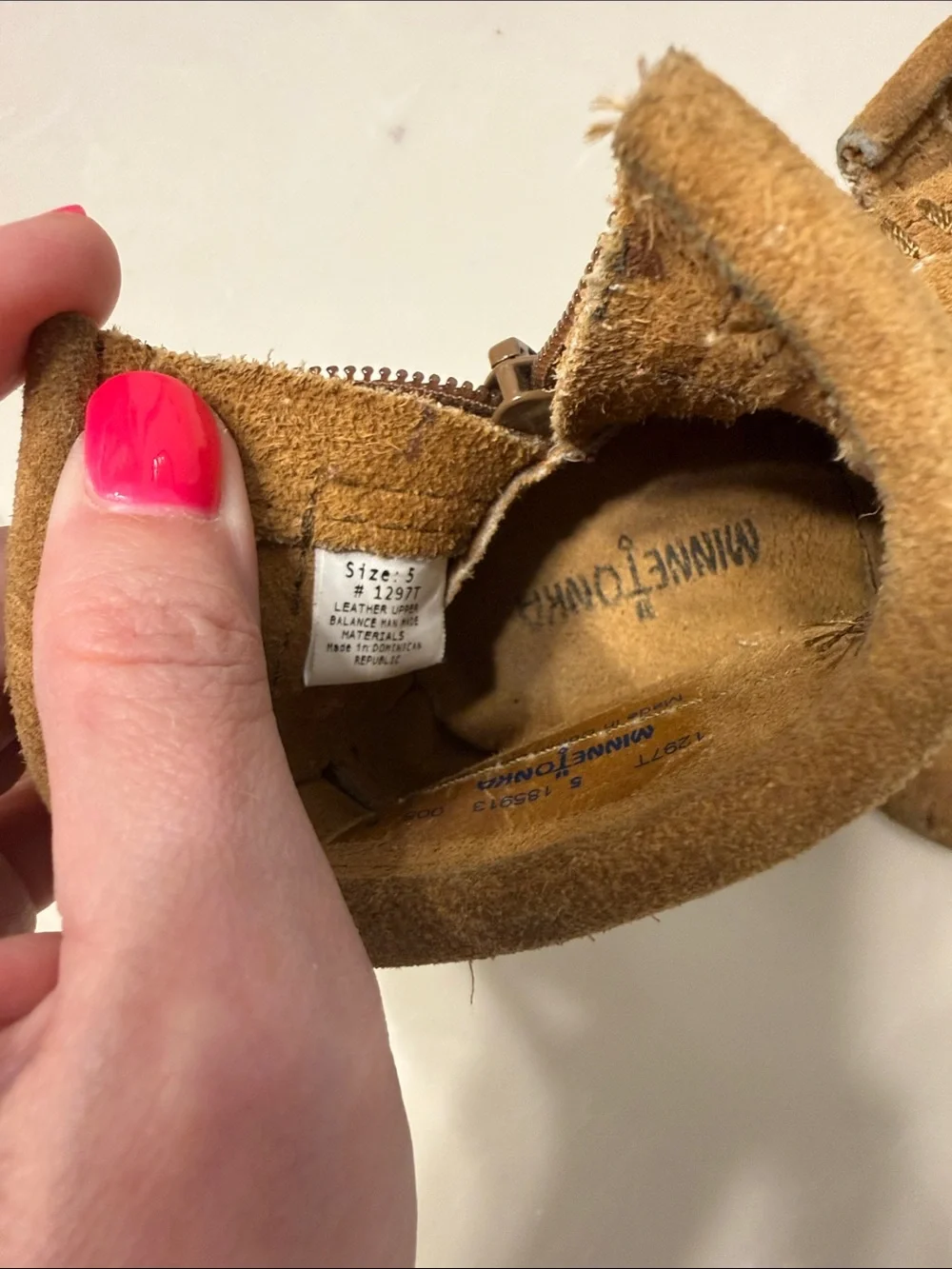 Minnetonka Kids Tan Suede Fringe Moccasins